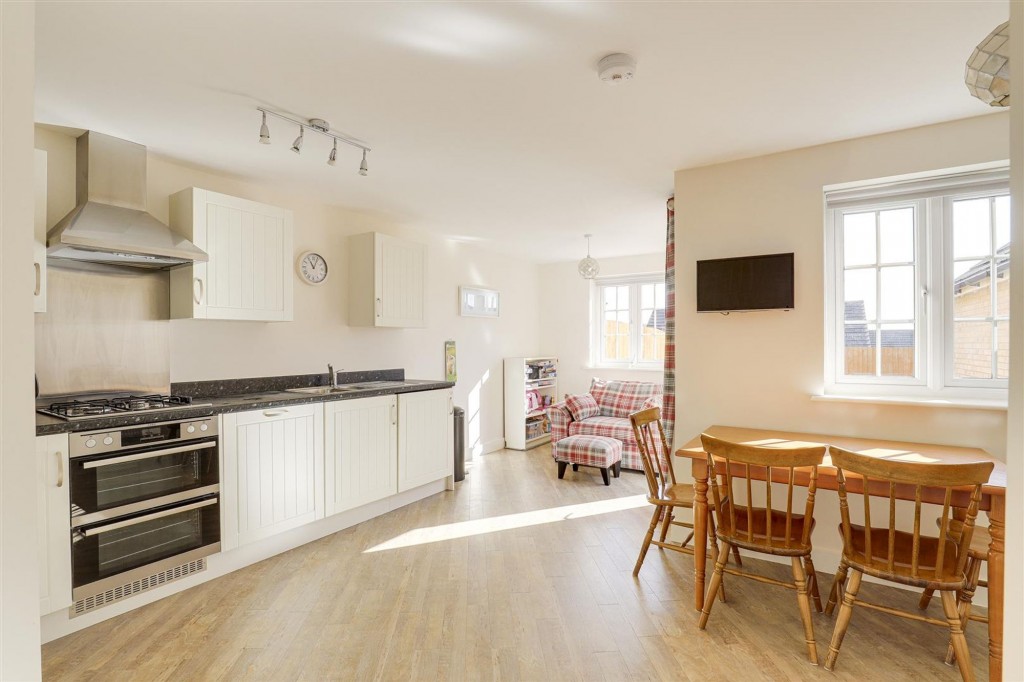 Ashington Drive, Arnold, NG5