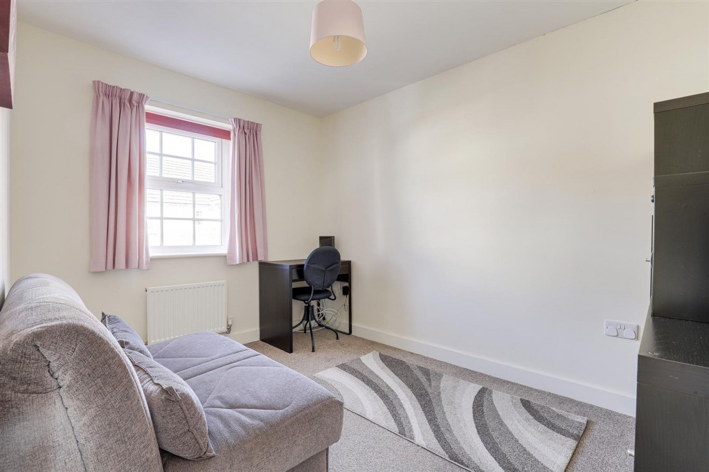 Ashington Drive, Arnold, NG5