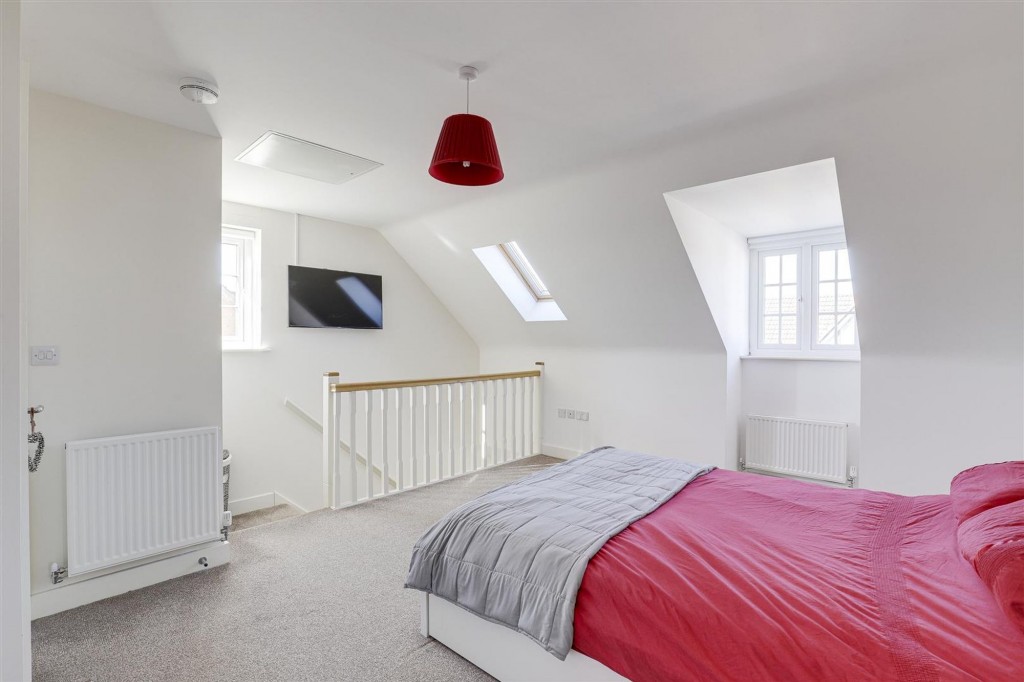 Ashington Drive, Arnold, NG5