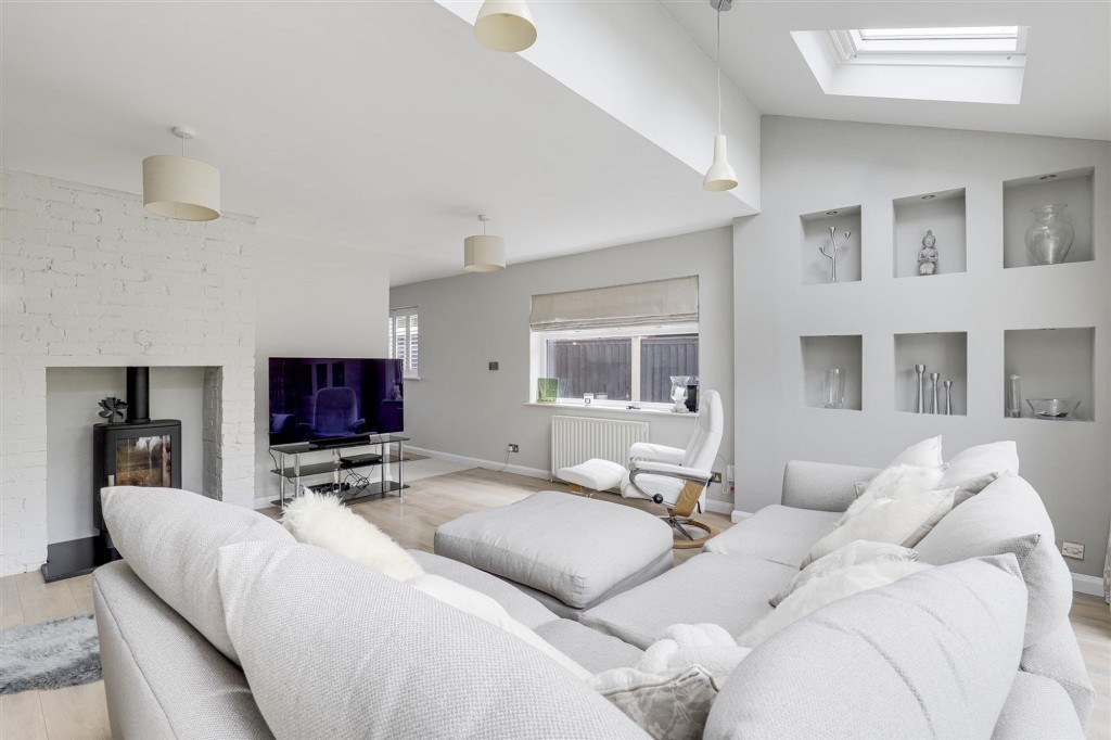 St. Marys Close, Attenborough, NG9