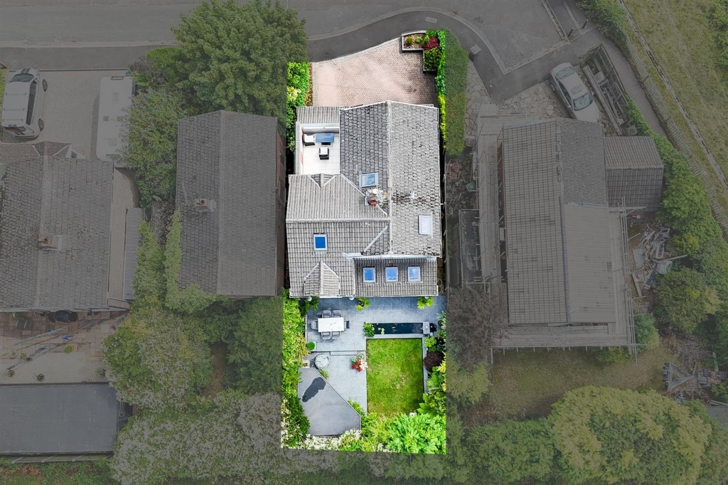 St. Marys Close, Attenborough, NG9