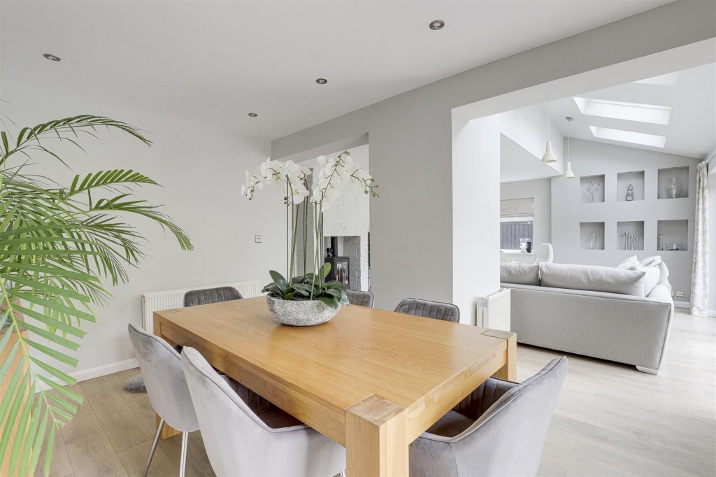 St. Marys Close, Attenborough, NG9