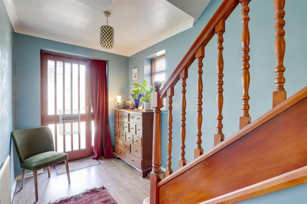 Tiree Close, Trowell, NG9