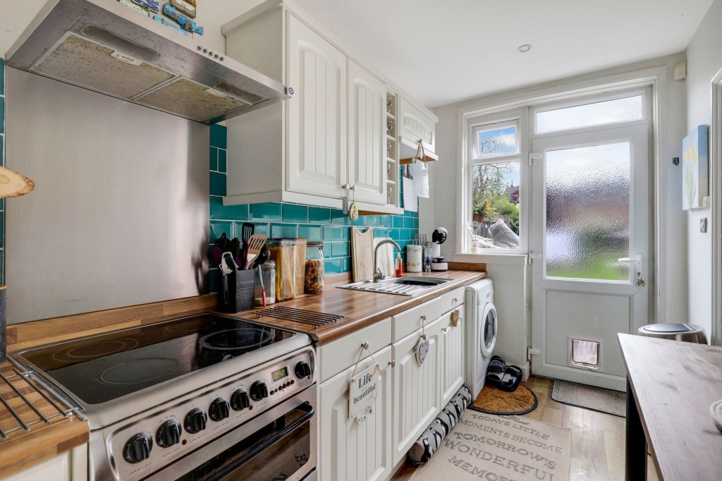 Ousebridge Drive, Carlton, NG4