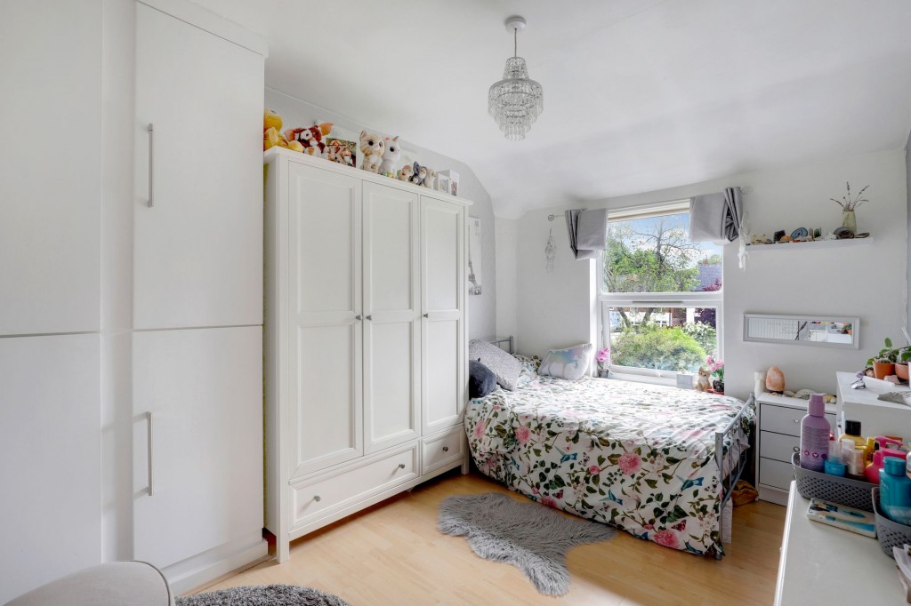 Ousebridge Drive, Carlton, NG4