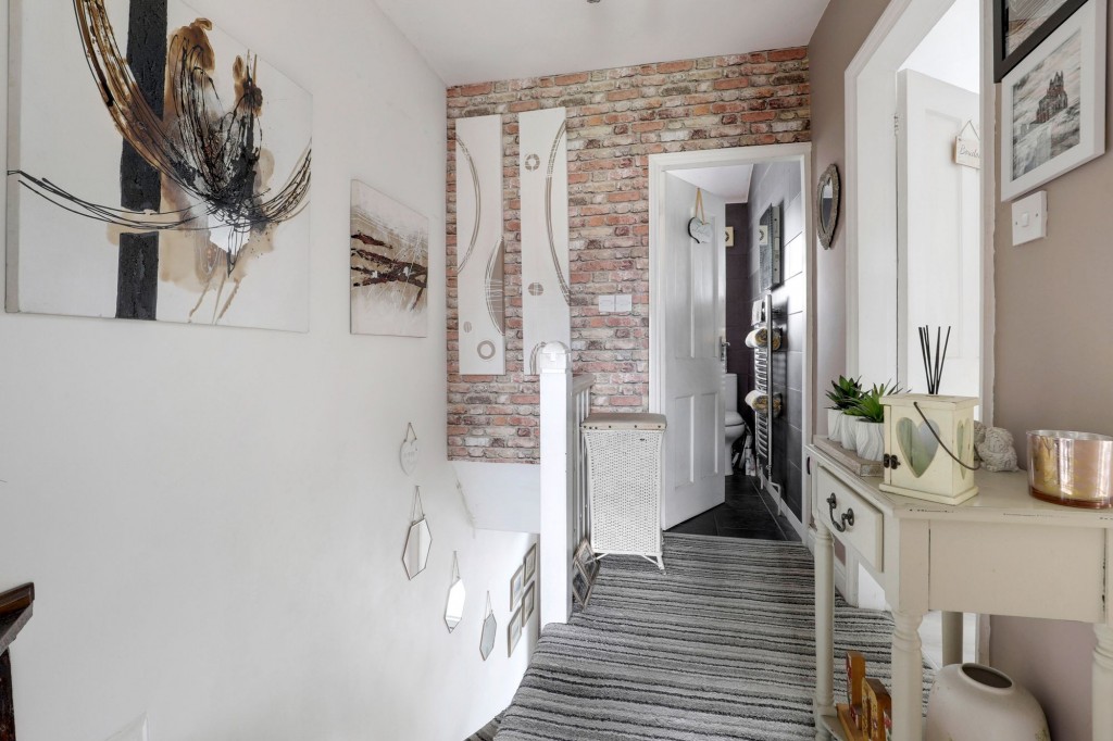 Ousebridge Drive, Carlton, NG4