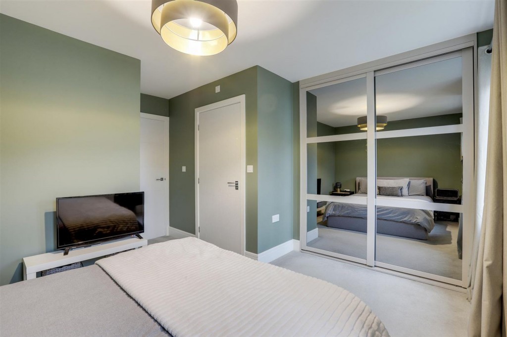 Damstead Park Avenue, Alfreton, DE55