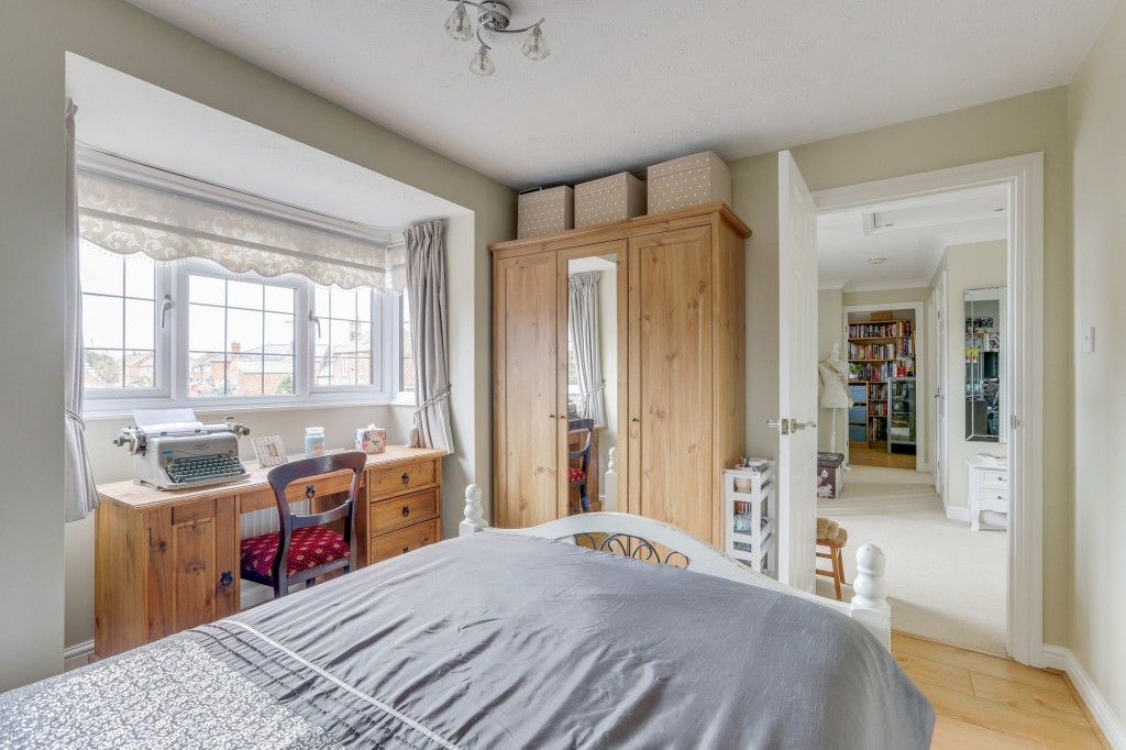The Pines, Draycott, DE72