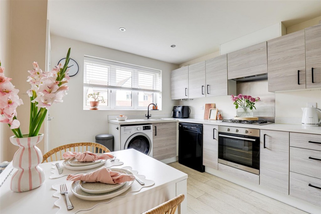 Renshaw Drive, Gedling, NG4