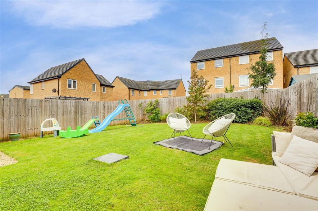 Renshaw Drive, Gedling, NG4