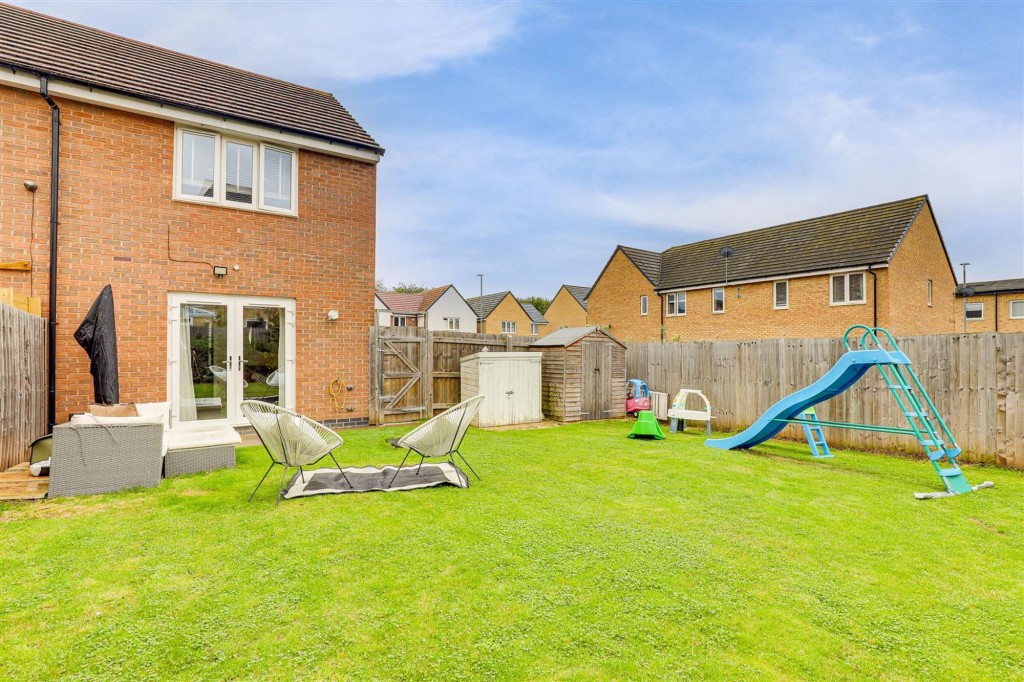 Renshaw Drive, Gedling, NG4