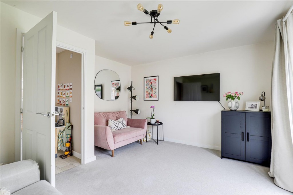 Renshaw Drive, Gedling, NG4