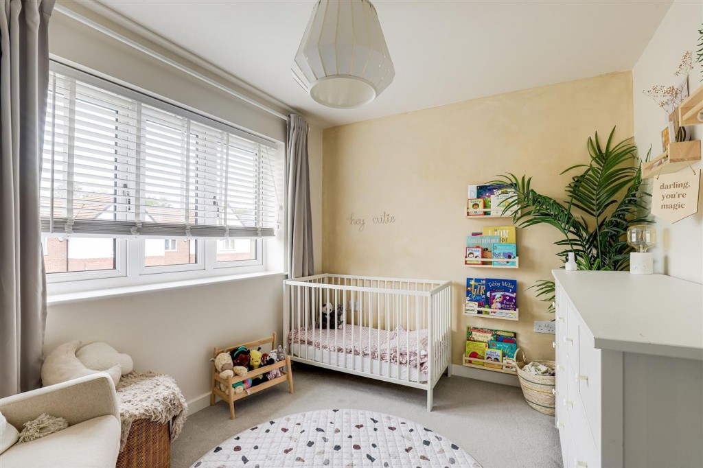 Renshaw Drive, Gedling, NG4