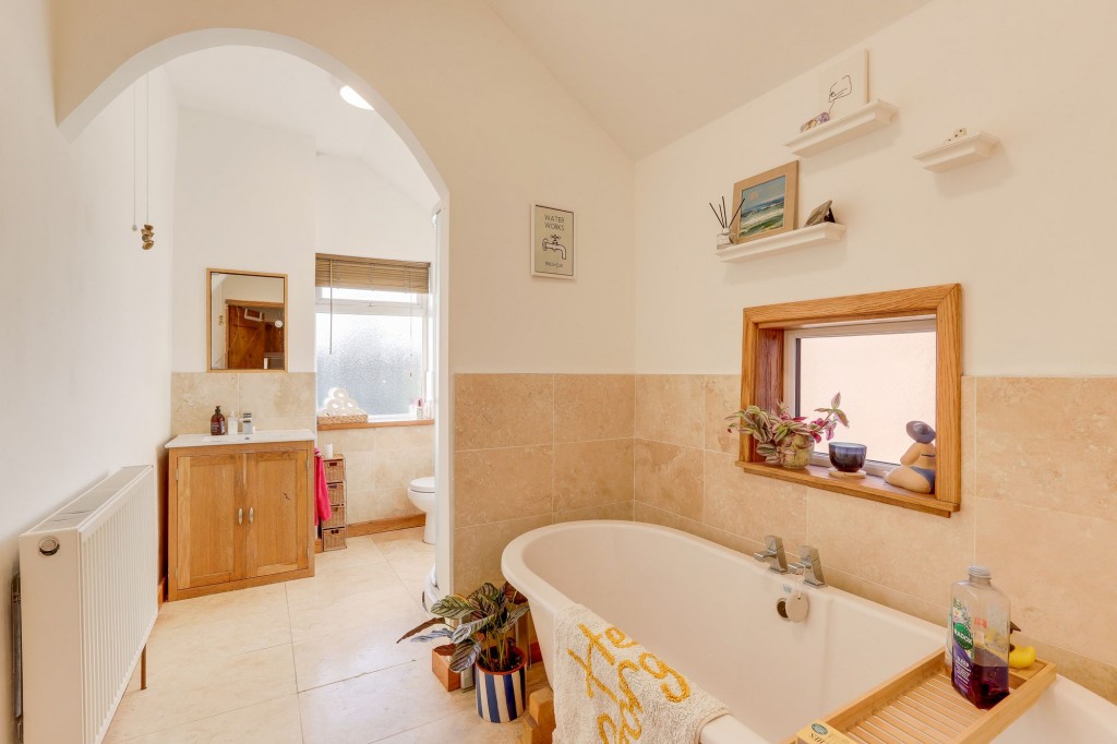 Victoria Street, Sawley, NG10