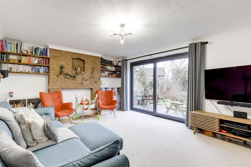 Martindale Close, Gamston, NG2