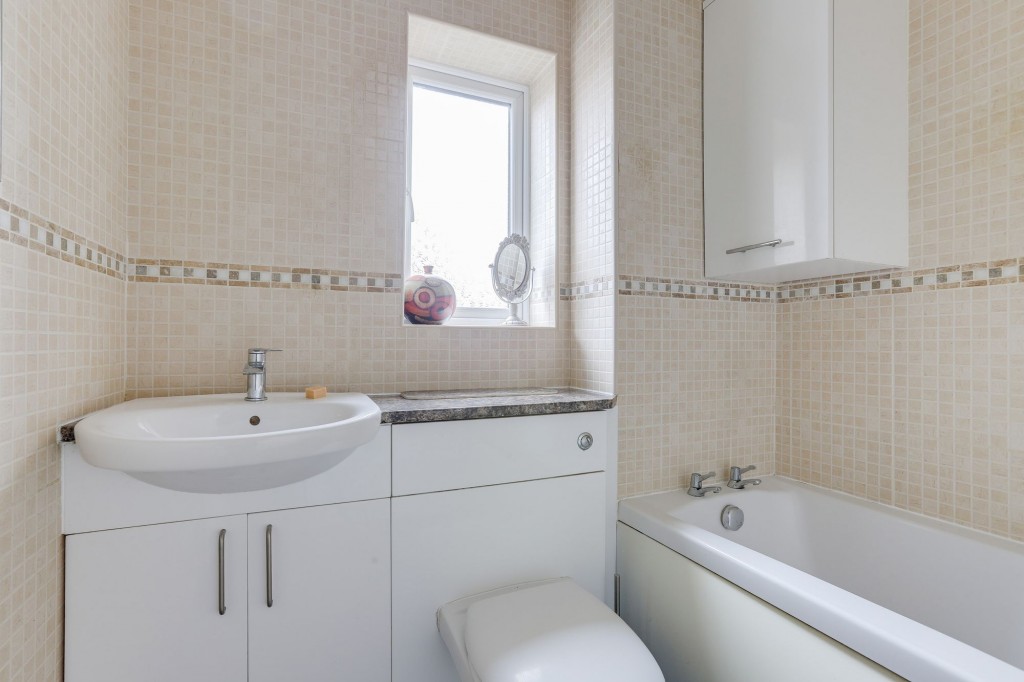 Lonsdale Drive, Toton, NG9