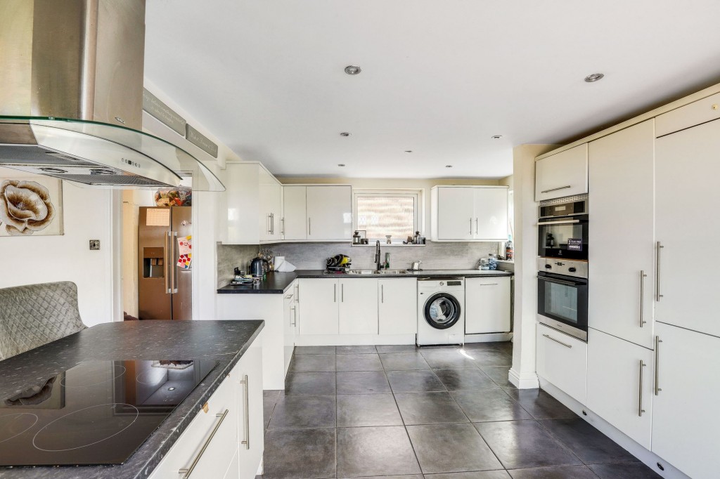 Church Lane, Bulwell, NG6