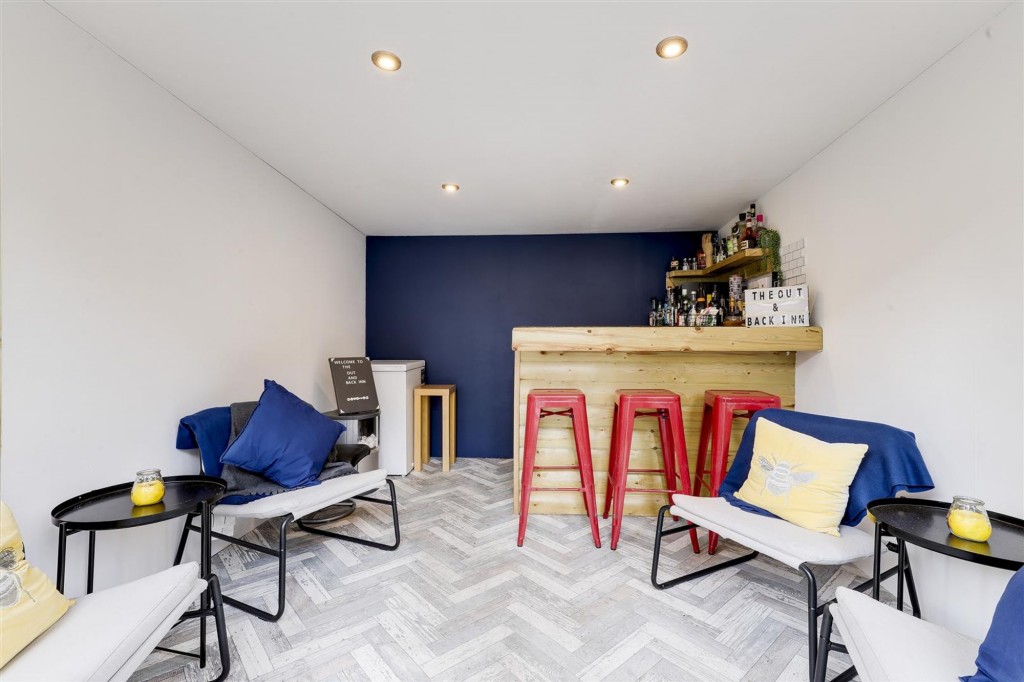 Walton Street, Long Eaton, NG10