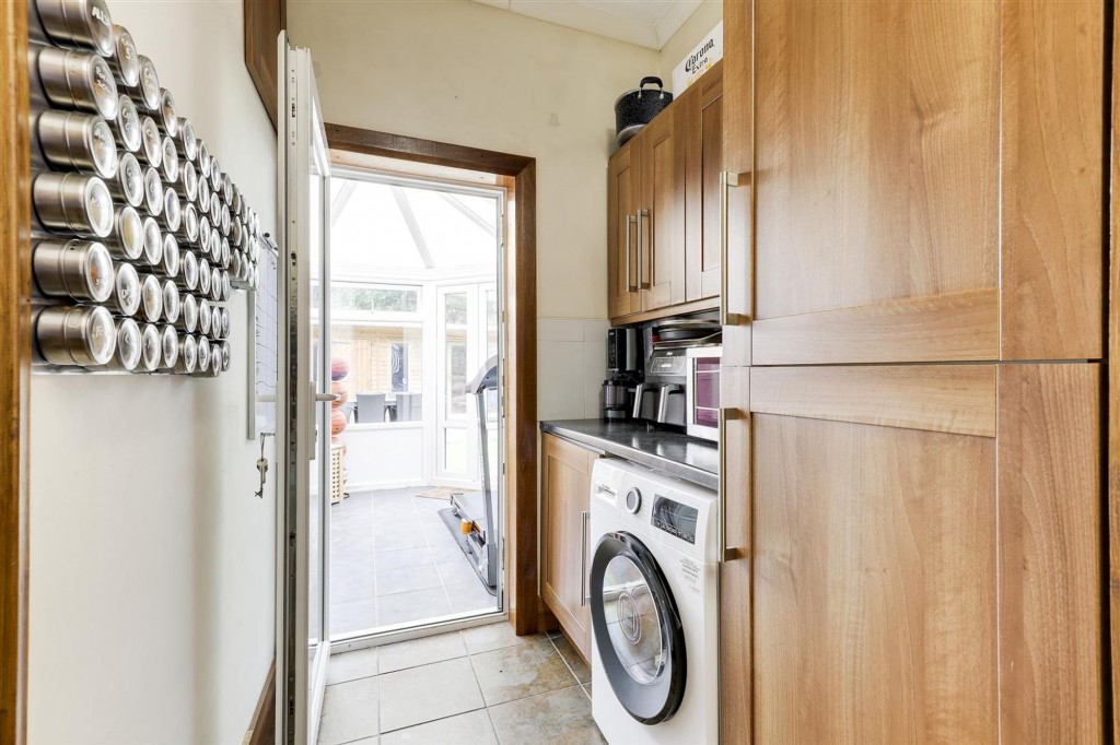 Walton Street, Long Eaton, NG10