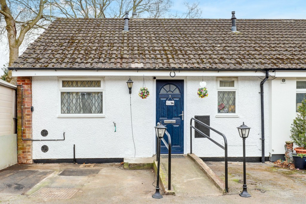 Duchess Gardens, Nottingham, NG6