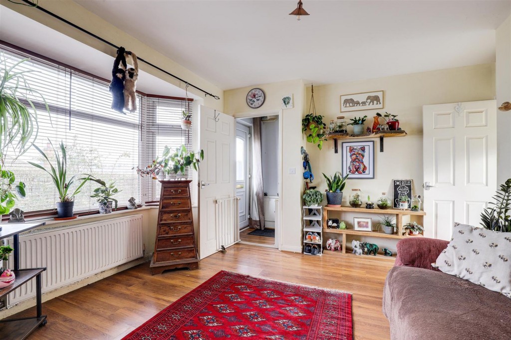 Highfield Drive, Carlton, NG4