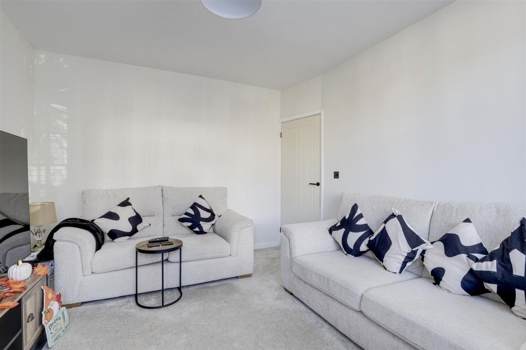 Hartington Avenue, Carlton, NG4