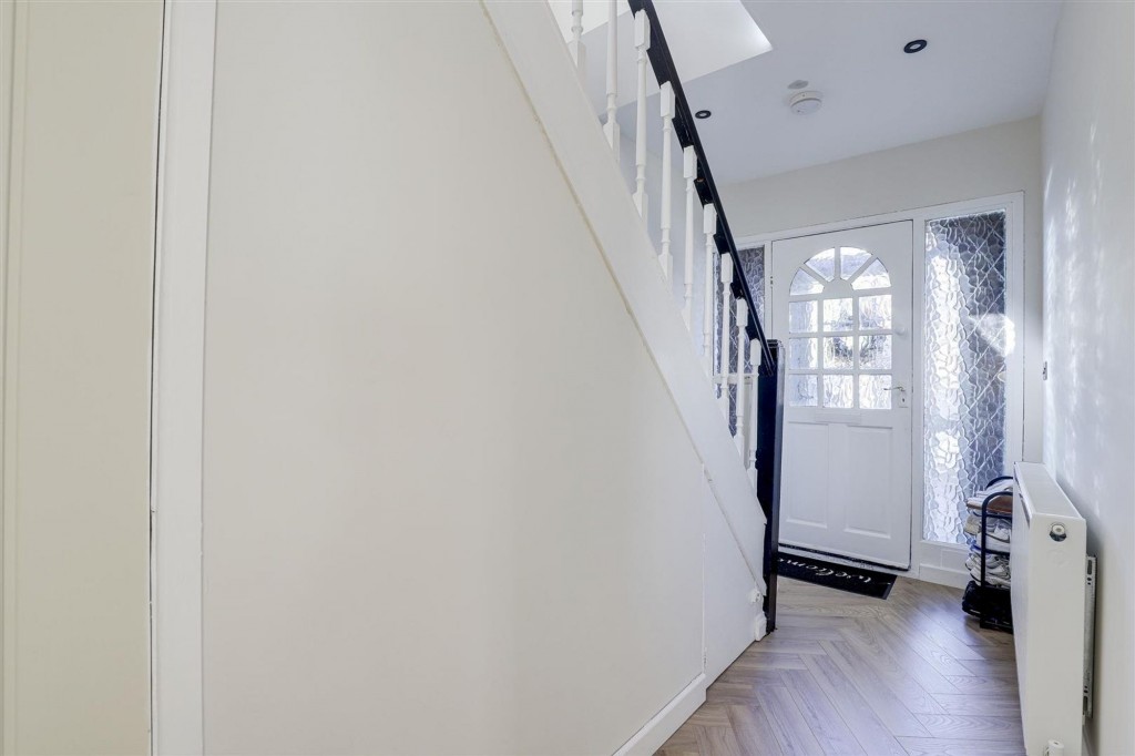 Hartington Avenue, Carlton, NG4