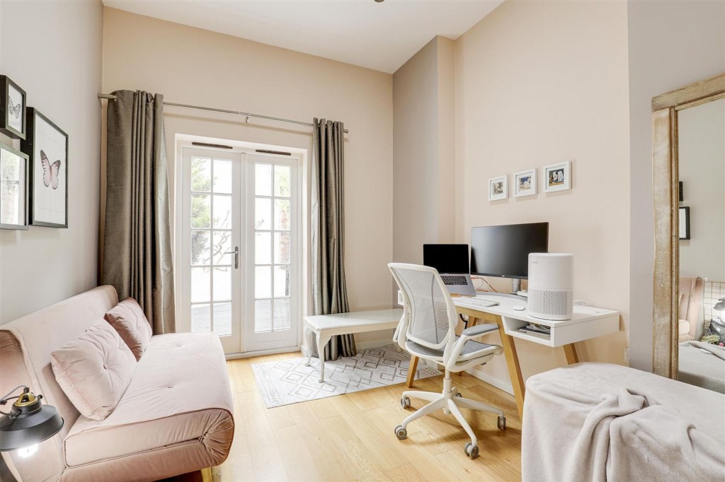 Redcliffe Road, The Garden Apartments, NG3