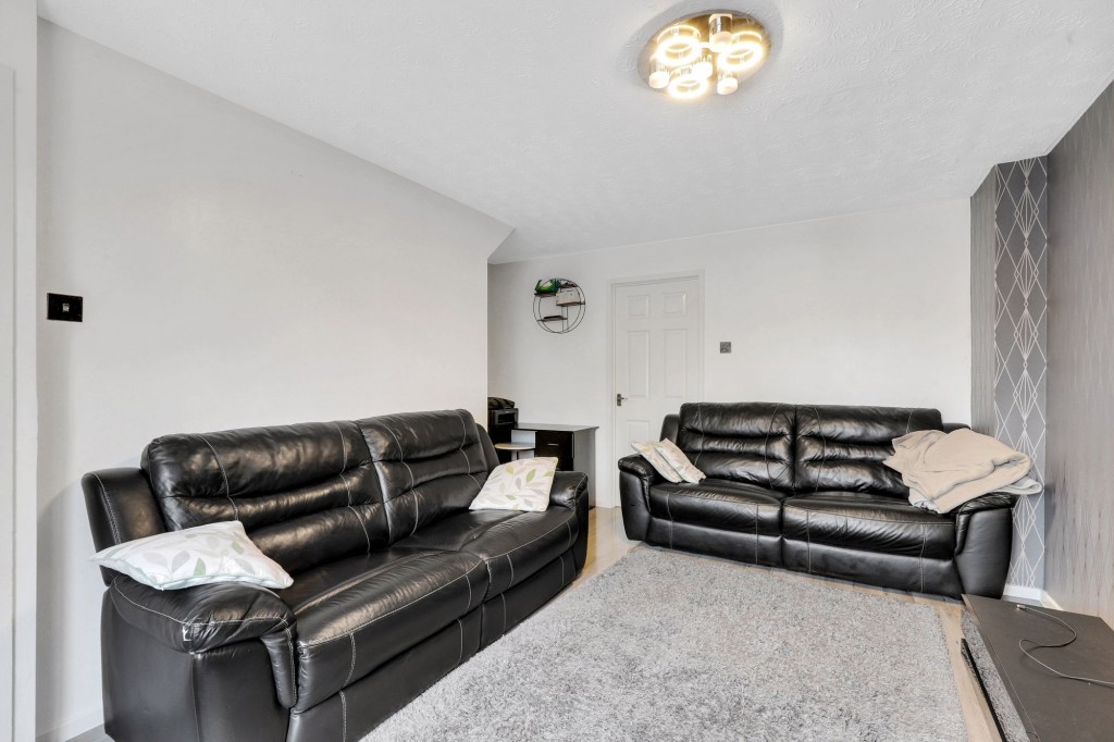 Kingfisher Close, Nottingham, NG6