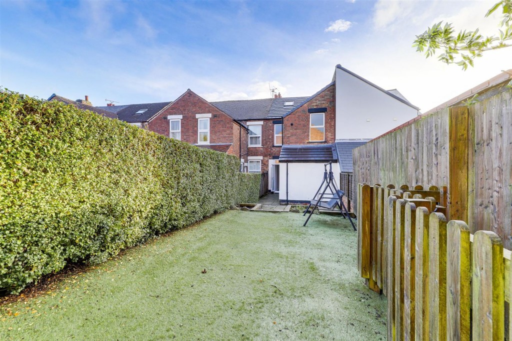 Priory Road, Gedling, NG4