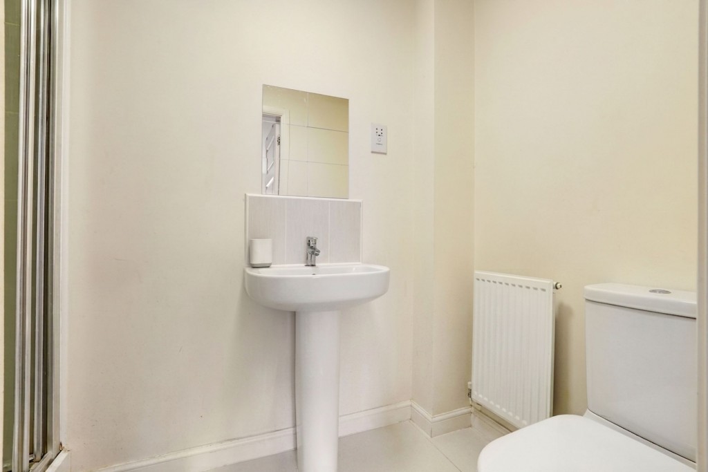 Wenlock Drive, Hucknall, NG15