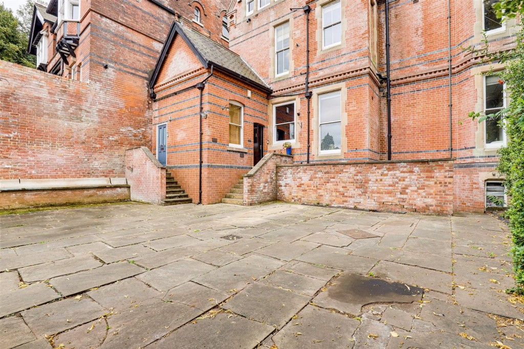 Elm Bank, Nottingham, NG3