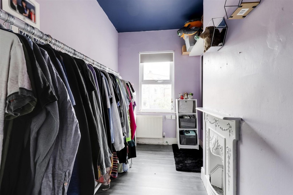 Dornoch Avenue, Nottingham, NG5