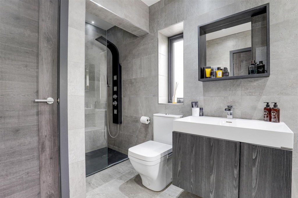 Landmere Lane, Ruddington, NG11