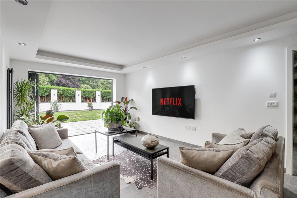 Landmere Lane, Ruddington, NG11