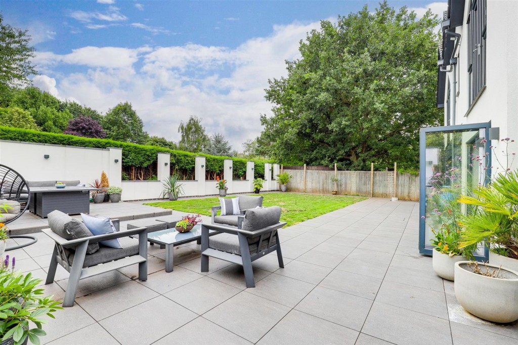 Landmere Lane, Ruddington, NG11