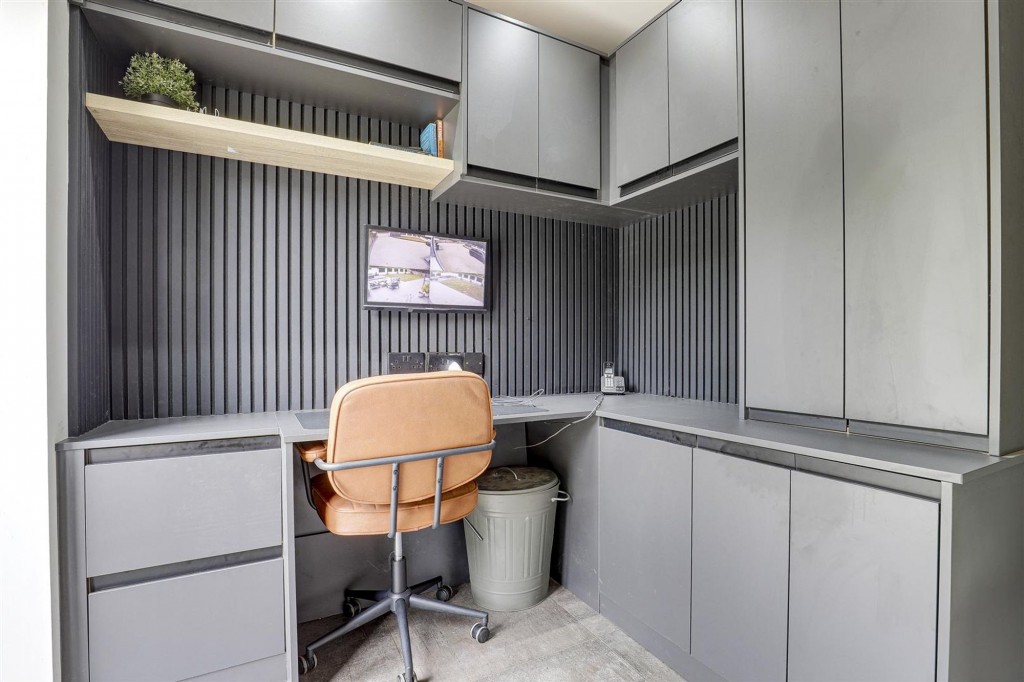 Landmere Lane, Ruddington, NG11