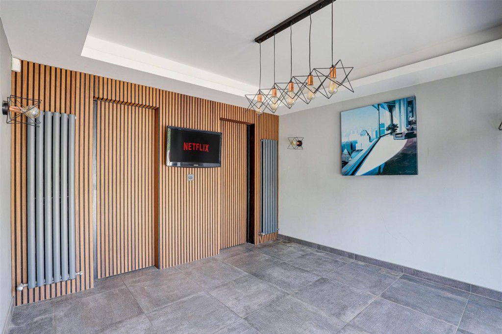 Landmere Lane, Ruddington, NG11