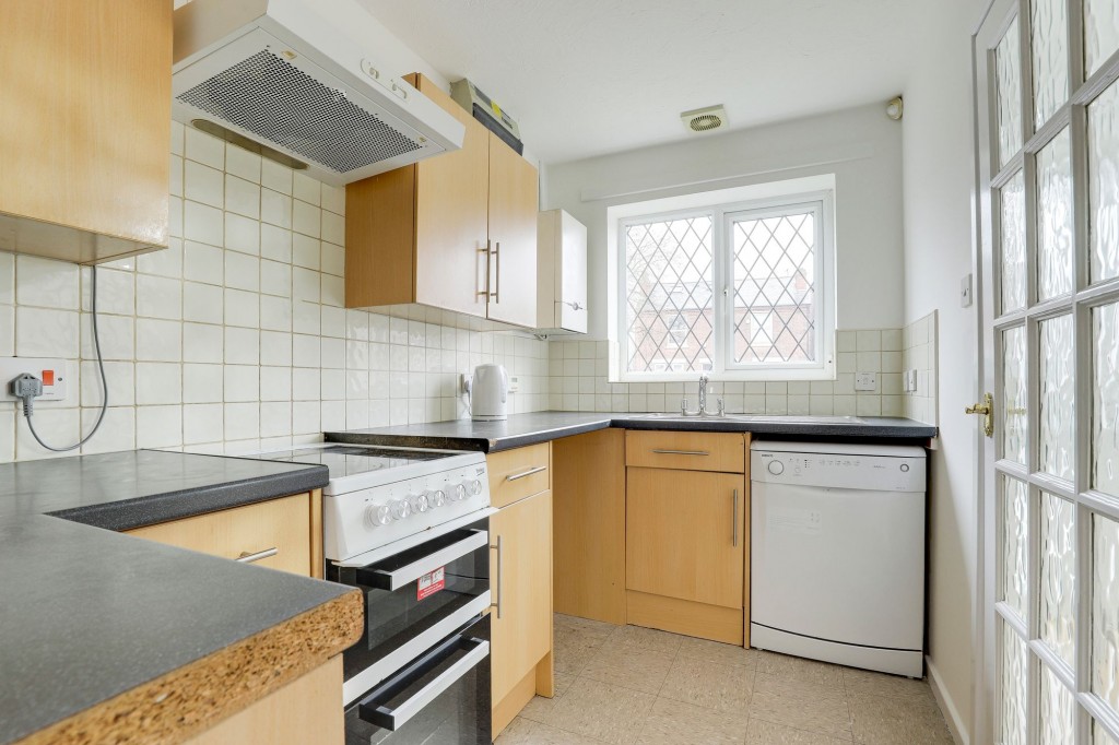 Peregrine Close, Lenton, NG7