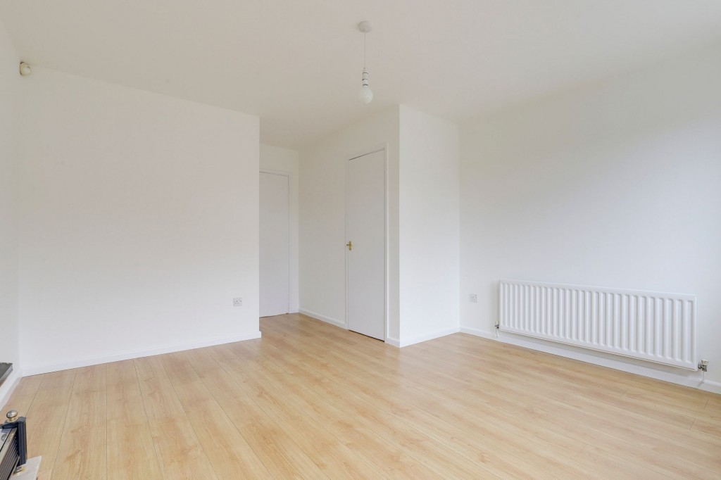 Peregrine Close, Lenton, NG7