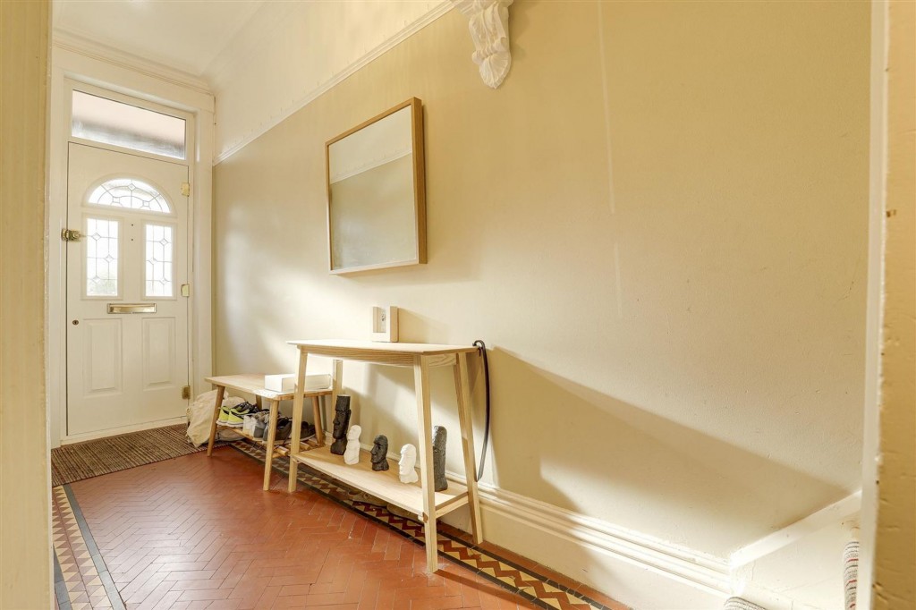 Davies Road, West Bridgford, NG2