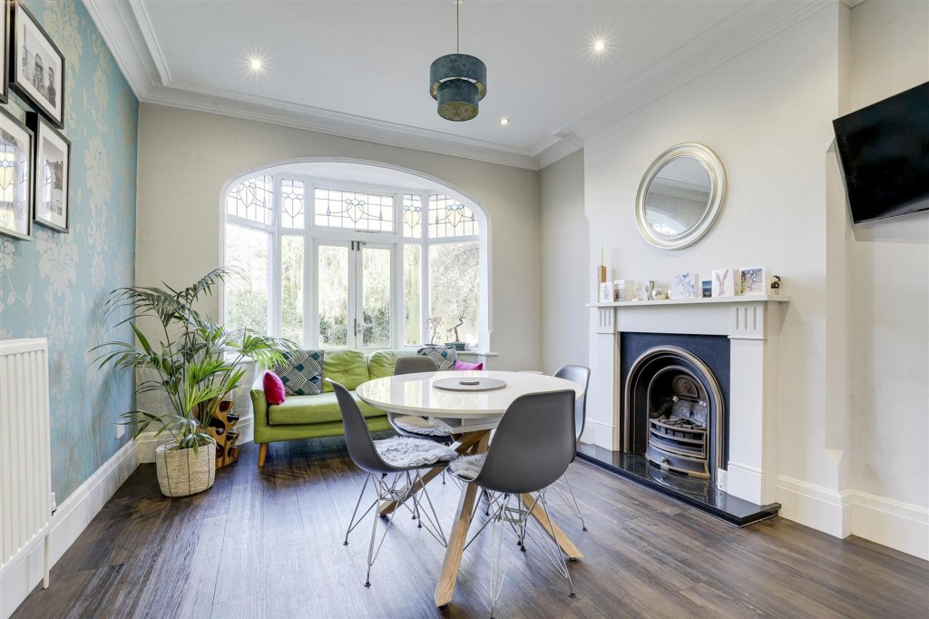 Davies Road, West Bridgford, NG2