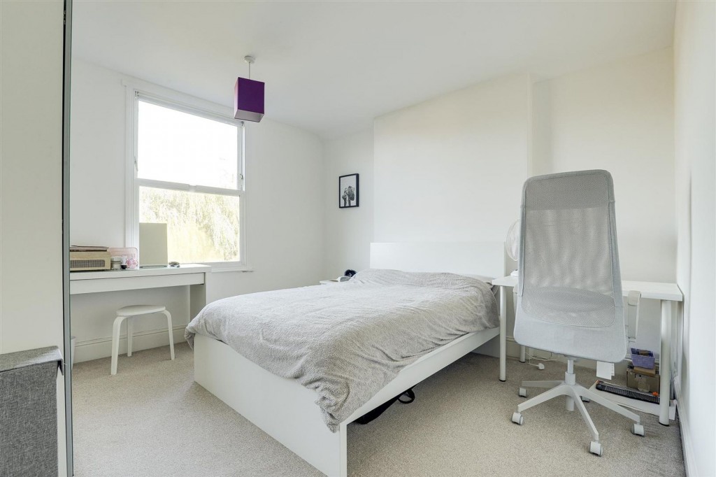 Davies Road, West Bridgford, NG2