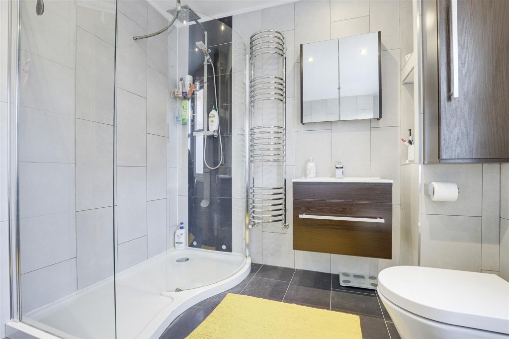 Davies Road, West Bridgford, NG2