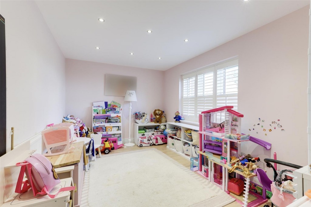 Rectory Mews, Clifton Village, NG11