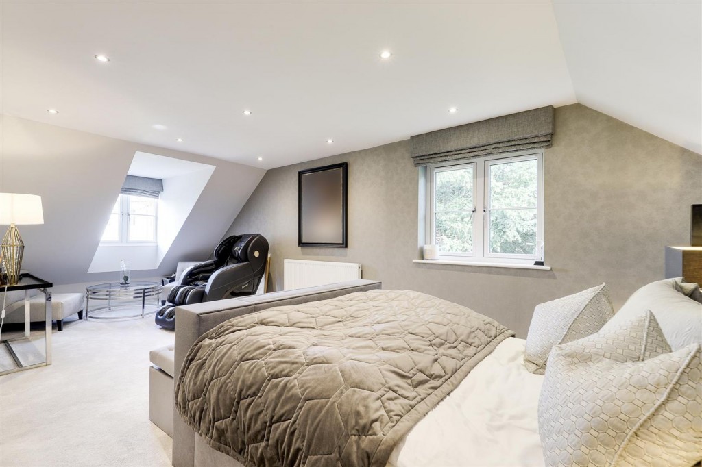 Rectory Mews, Clifton Village, NG11