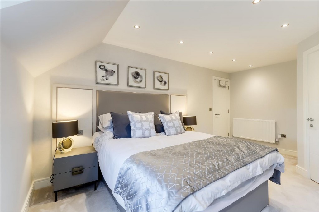 Rectory Mews, Clifton Village, NG11