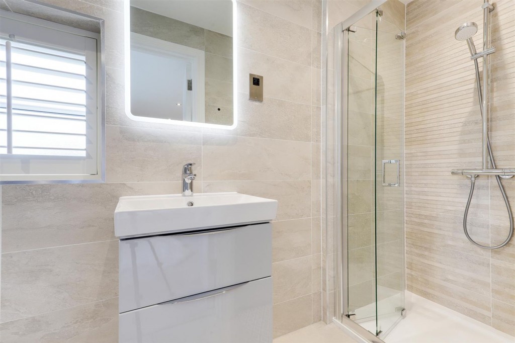 Rectory Mews, Clifton Village, NG11