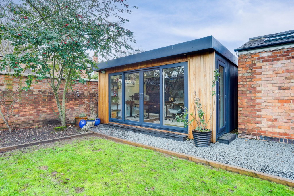 Douglas Road, Long Eaton, NG10