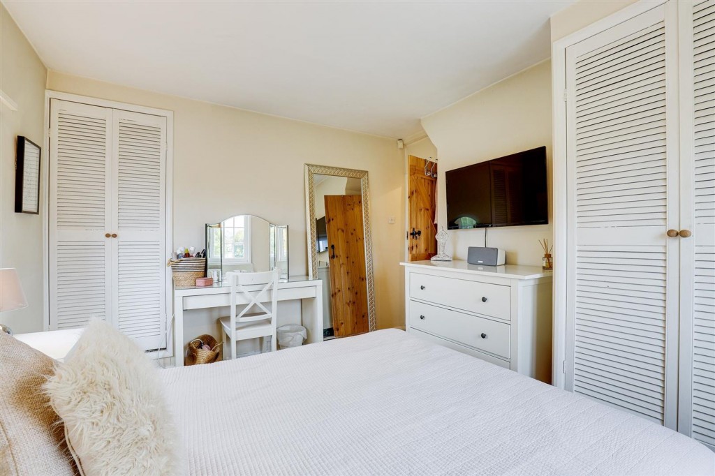 Main Road, Cotgrave, NG12